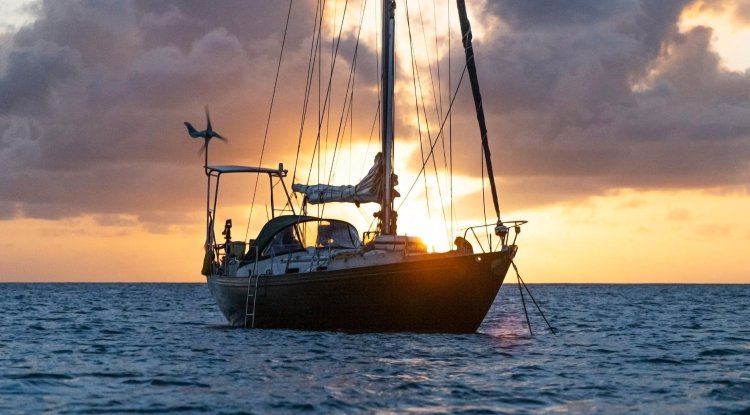 Sail into Savings: The Pros and Cons of Chartering vs. Buying a Yacht