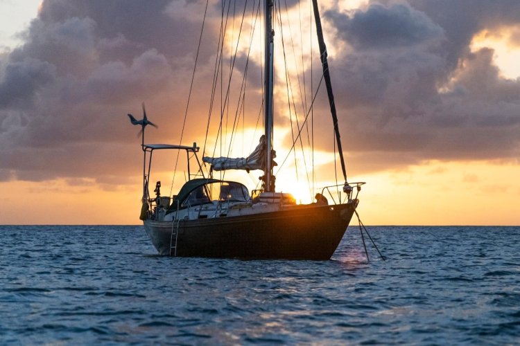 Sail into Savings: The Pros and Cons of Chartering vs. Buying a Yacht