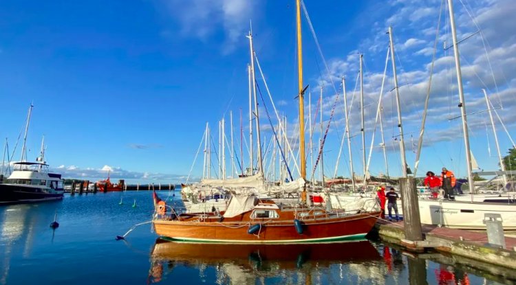 32ft-van-de-stadt-sailing-yacht